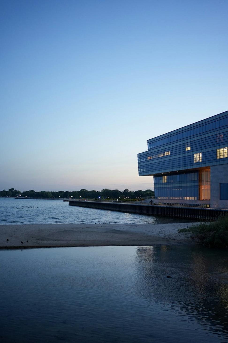 Contemporary waterfront residence